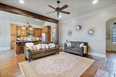 320 Lafittes Landing-7
