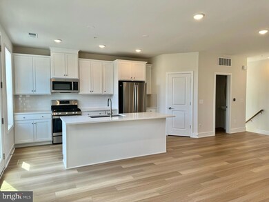 43362 Farringdon Square, Ashburn, VA 20148 - photo 3
