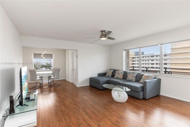 401 Golden Isles Dr unit 613, Hallandale Beach, FL 33009 - photo 5