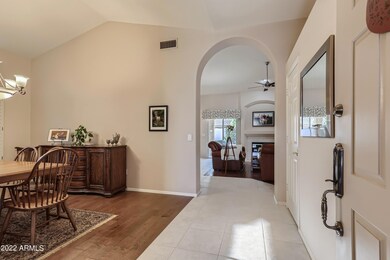 09 Foyer