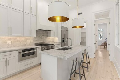 5226 Magazine St, New Orleans, LA 70115 - photo 7