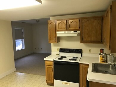 123 Pickering St, Needham, MA 02492 - photo 4