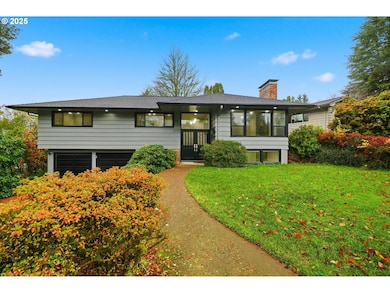 5555 SW Dover Ct, Portland, OR 97225 - photo 4