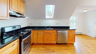 4 Brewer St unit 3, Jamaica Plain, MA 02130 - photo 2