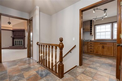 7216 Mastin St, Shawnee, KS 66203 - photo 3