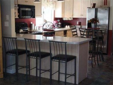 14 West St, Danvers, MA 01923 - photo 4