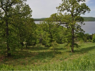 11 Hunters Glen Terrace, Kimberling City, MO 65686 - photo 2