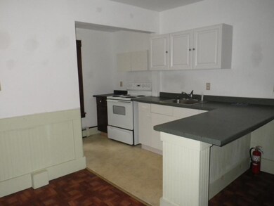 18 Gardner St, Keene, NH 03431 - photo 3