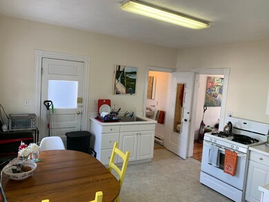 377A Cardinal Medeiros Ave unit 5, Cambridge, MA 02141 - photo 4