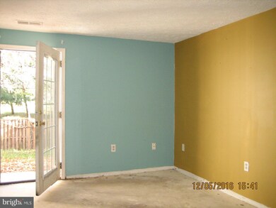 7313 Sheila Ln, Clinton, MD 20735 - photo 3