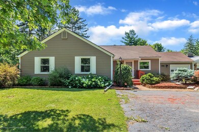 03-1117 N Waverly Rd-WindowStill-Re