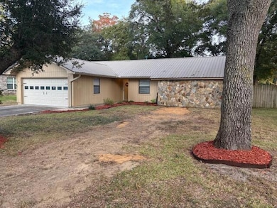 519 Nutmeg Ave, Niceville, FL 32578 - photo 2