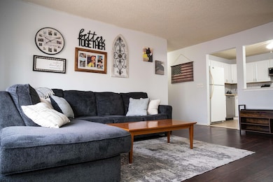 41 Federal Ct unit 3E2, Galloway, NJ 08205 - photo 3