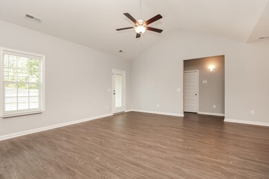 1032 Echo Ridge Rd, Columbia, TN 38401 - photo 2