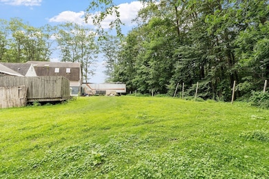 199 Center Depot Rd, Charlton, MA 01507 - photo 3