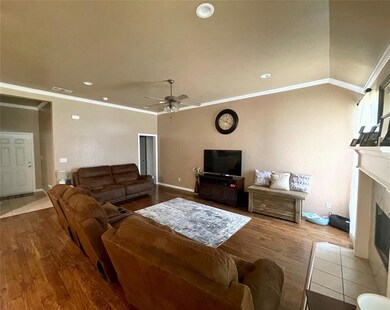 313 W Collom St, Decatur, TX 76234 - photo 7