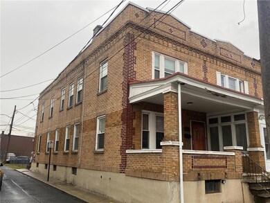 395 W Greenleaf St, Allentown, PA 18102 - photo 2