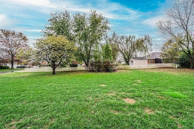 681 Masters Way, Bowling Green, KY 42104 - photo 5