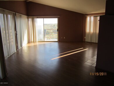 Large Great Room w/Exceptional Views