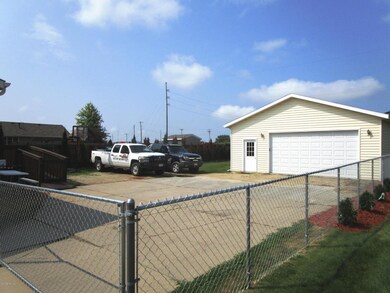Fenced Area - Lots of Parking