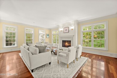 215 Orchard St, Cos Cob, CT 06807 - photo 4