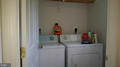 254 Brock Bridge Rd, Laurel, MD 20724 - photo 4