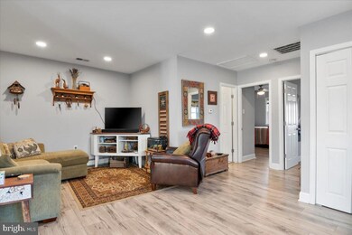 150 Thomas Ave, Maple Shade, NJ 08052 - photo 7