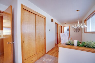 1214 Regents Blvd, Fircrest, WA 98466 - photo 2