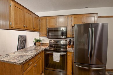 1324 1/2 13th Street Cir, Sauk Rapids, MN 56379 - photo 5