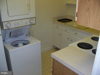 127 Broad St unit 5, Wyoming, DE 19934 - photo 3