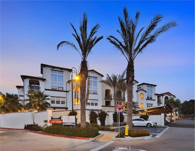 Cierra, Whittier, CA 90602 - photo 2