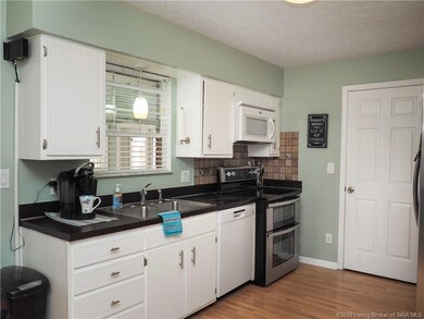 910 Pennwood Dr, New Albany, IN 47150 - photo 7