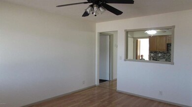 livingrm