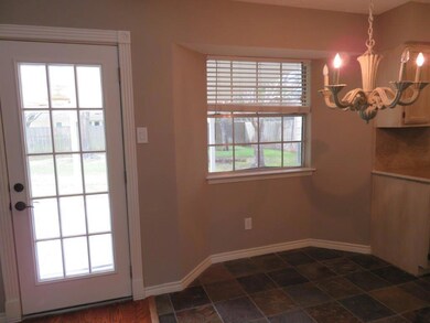 1301 Bayou Oak Dr, Friendswood, TX 77546 - photo 5