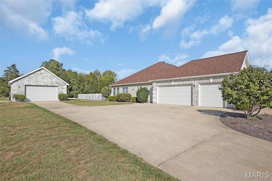 12 Jacks Cabin Dr, Defiance, MO 63341 - photo 4