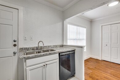 5719 Live Oak St, Dallas, TX 75206 - photo 5