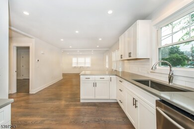 266-268 Elmwood Ave unit 1, Maplewood, NJ 07040 - photo 5