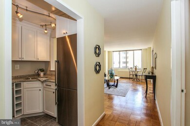 Van Ness East unit 1141, Washington, DC 20008 - photo 6