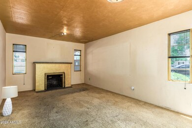 802 E Edgemont Ave, Phoenix, AZ 85006 - photo 6