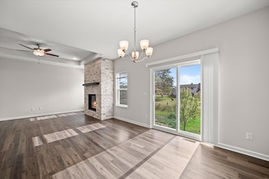 7911 W Oakwood Way, Franklin, WI 53132 - photo 7