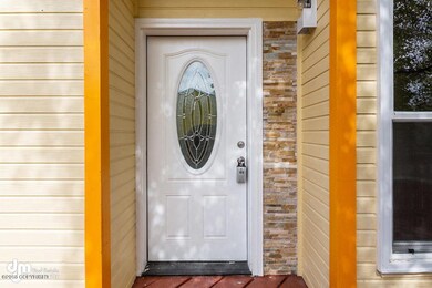 Front Entry Exterior_CG_7484-SMALL