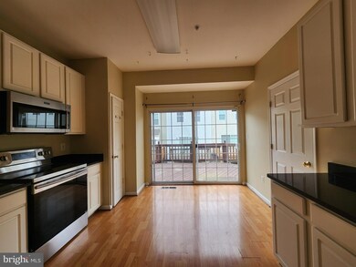 8311 Green Grass Rd, Laurel, MD 20724 - photo 6