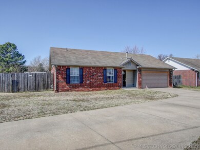 2320 S Hickory St, Sapulpa, OK 74066 - photo 2