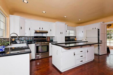 95 Coronado St Ventura CA-MLS_Size-003-K