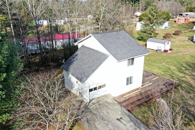 18 Apple Blossom Ln, Hendersonville, NC 28792 - photo 4