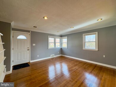 5921 Fenwick Ave, Baltimore, MD 21239 - photo 4
