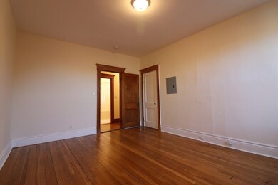 5 Fuller St unit 4, Brookline, MA 02446 - photo 7