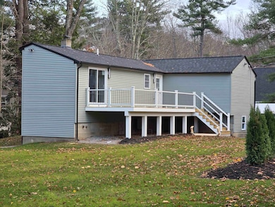 7 Trues Pkwy, Sandown, NH 03873 - photo 2