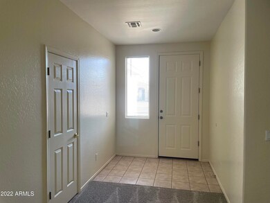 855 W Caroline Ln, Chandler, AZ 85225 - photo 2