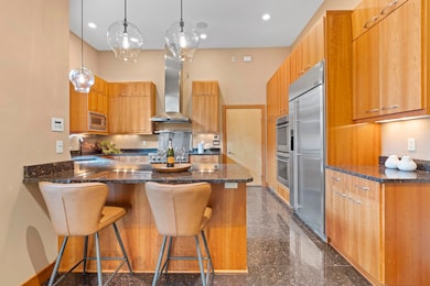 7513 W Tuckaway Pines Cir unit 24, Franklin, WI 53132 - photo 5